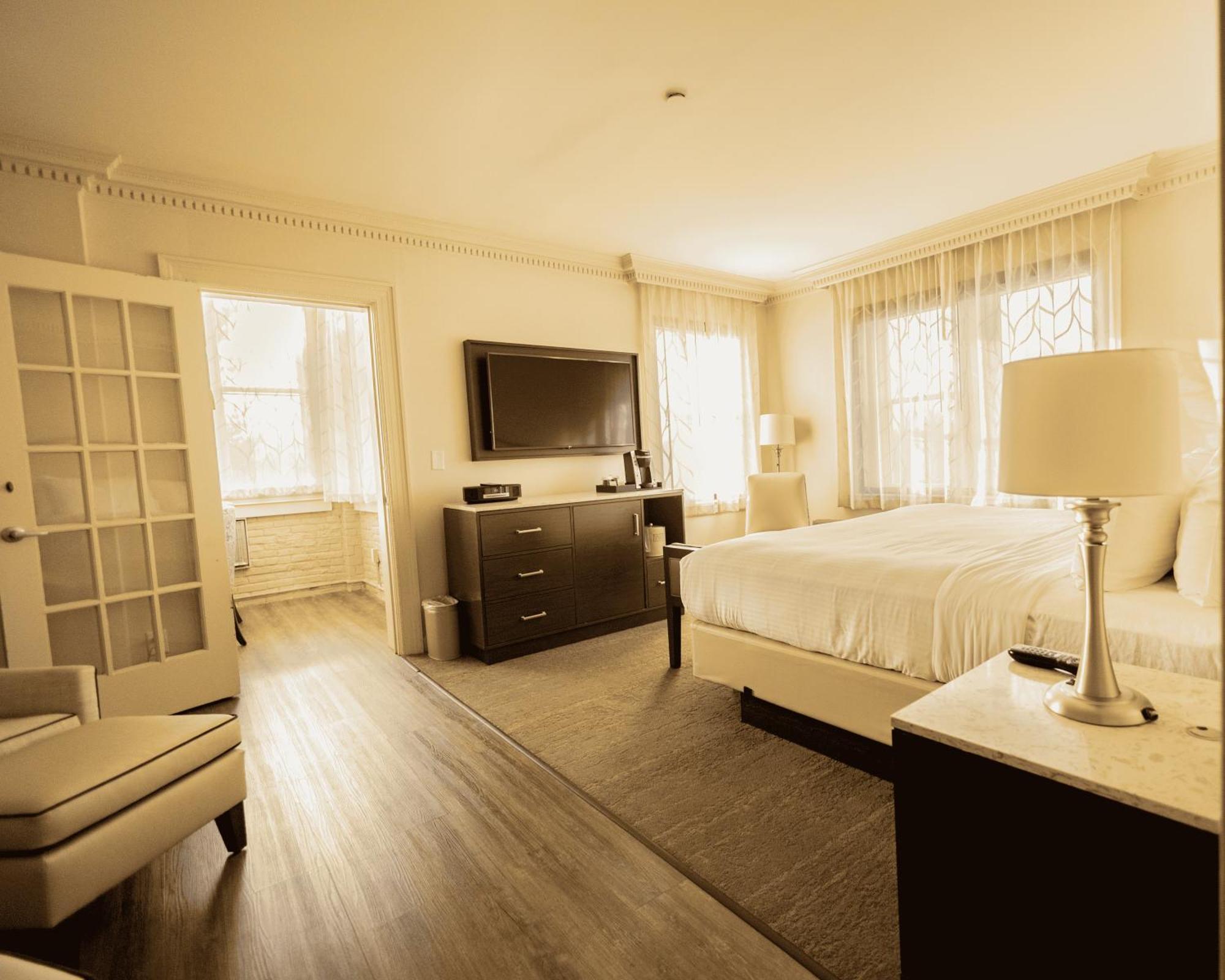 The Albion Summit Hotel Ngoại thất bức ảnh