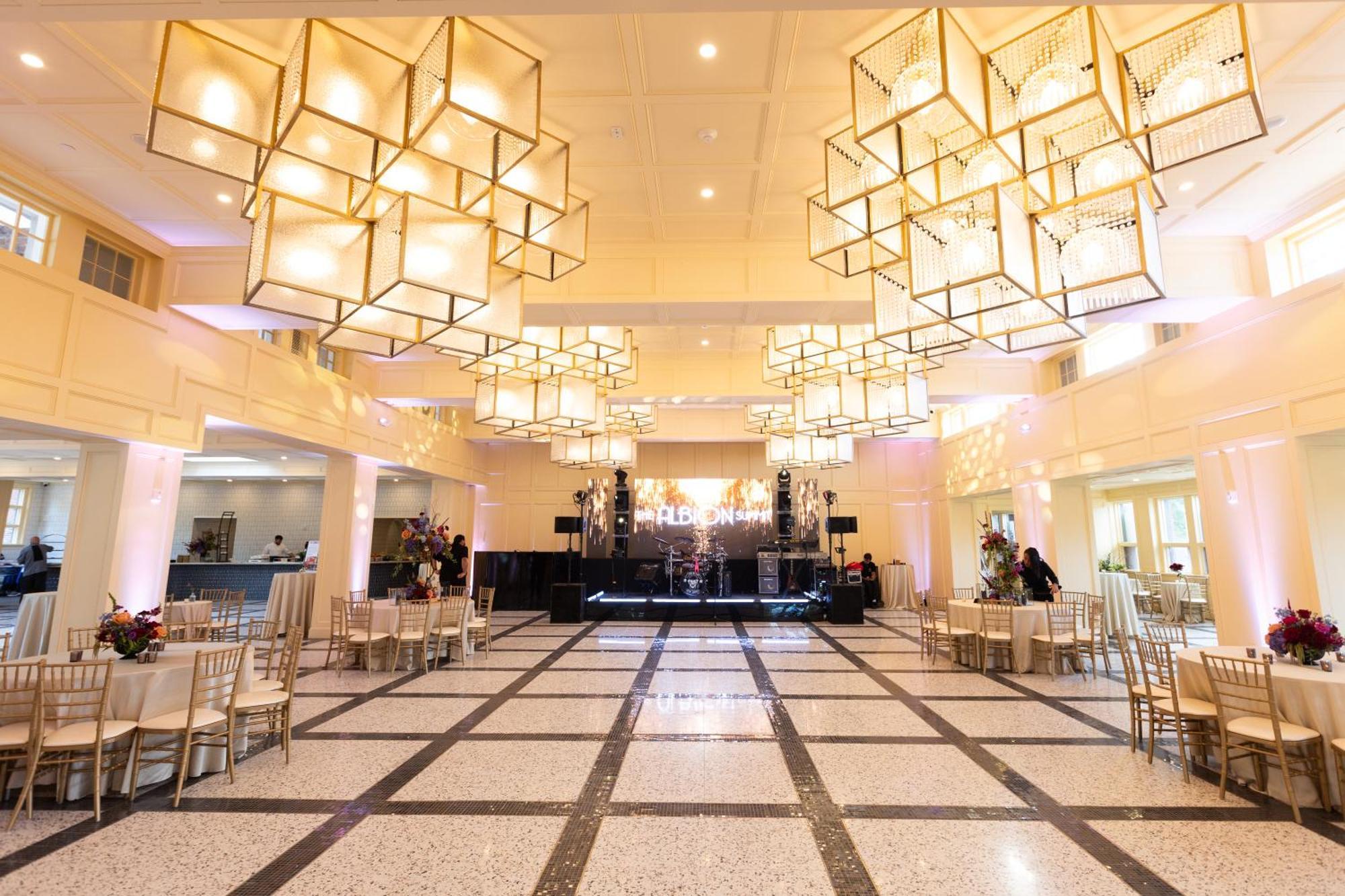The Albion Summit Hotel Ngoại thất bức ảnh